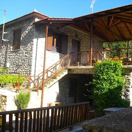 Ksenonas Chrusovitsi Hotell Khrisovítsion Exteriör bild