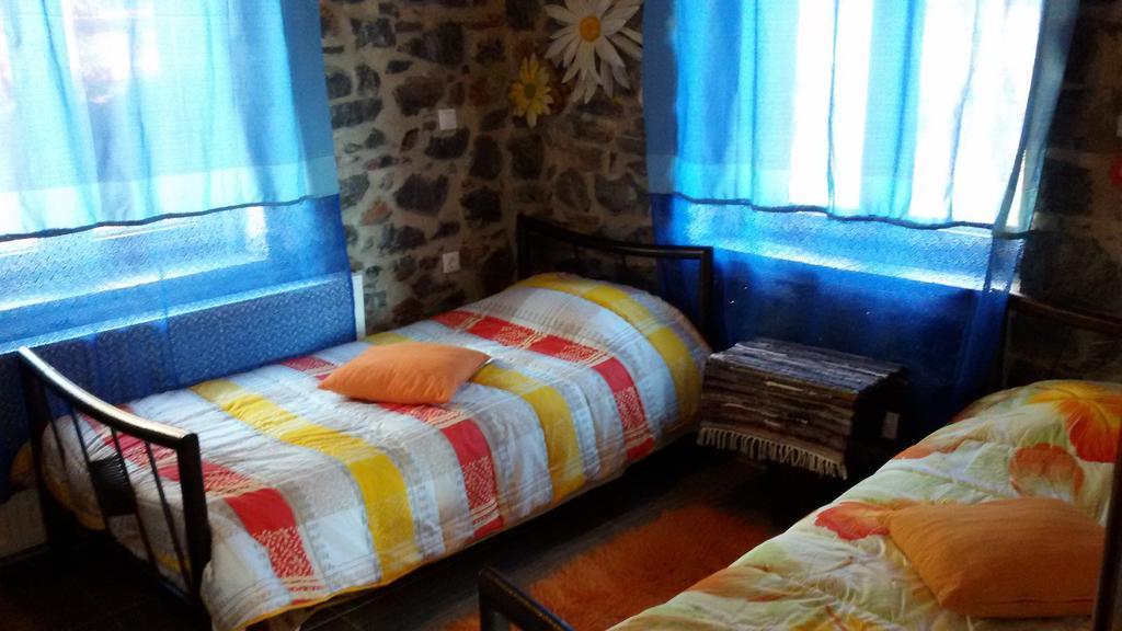 Ksenonas Chrusovitsi Hotell Khrisovítsion Exteriör bild